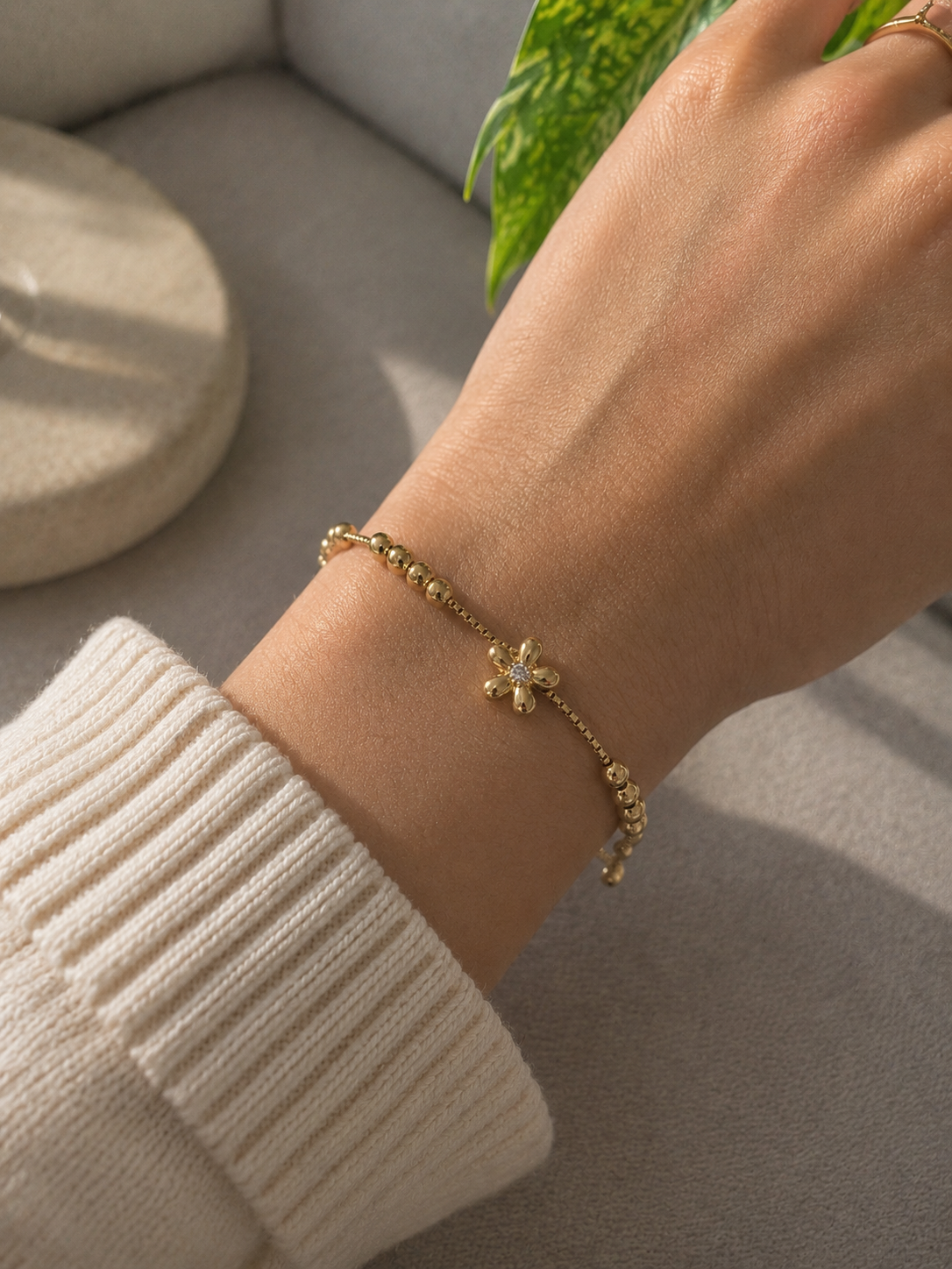 Floral bracelet